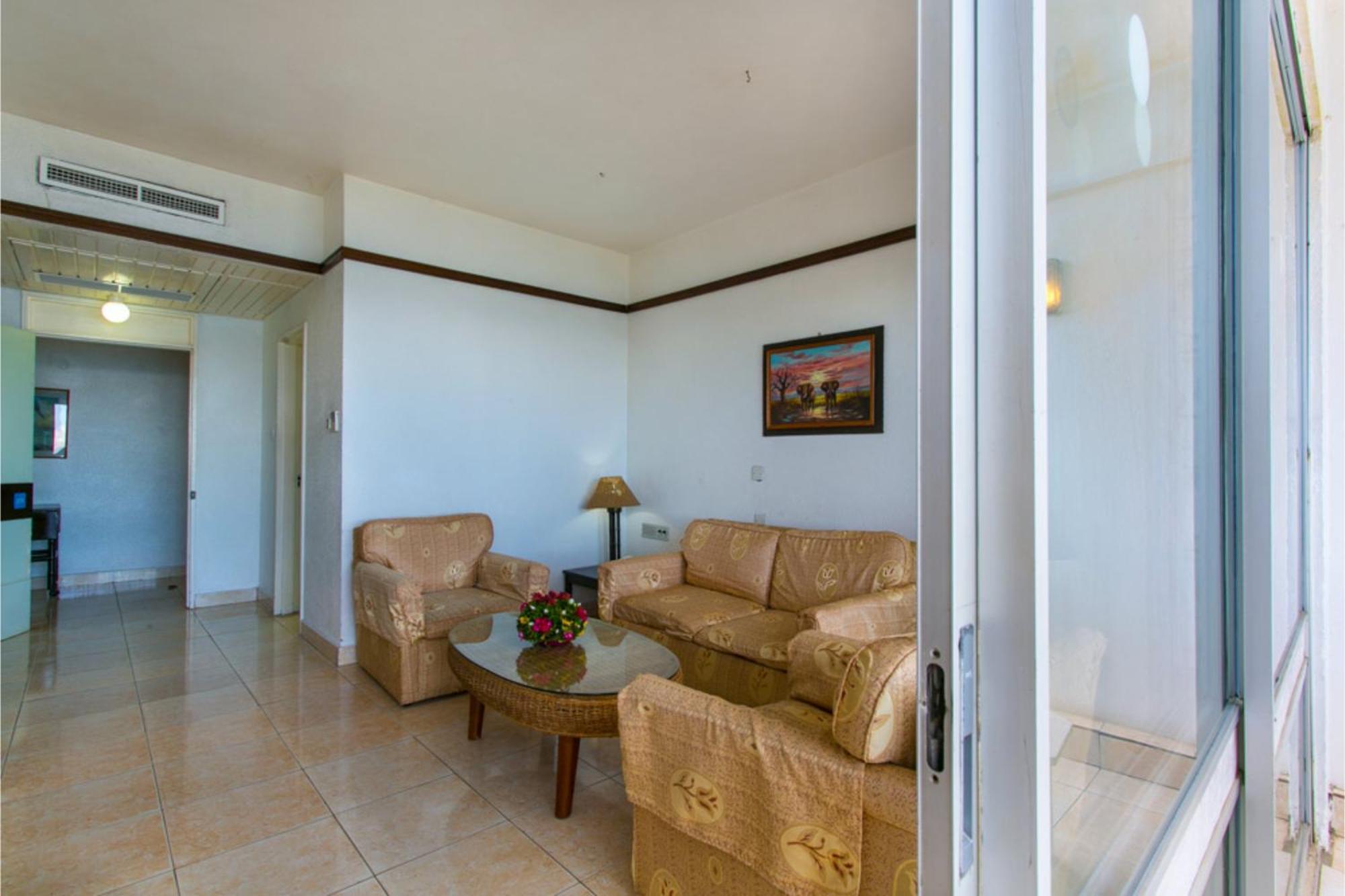Mombasa Beach Hotel Esterno foto
