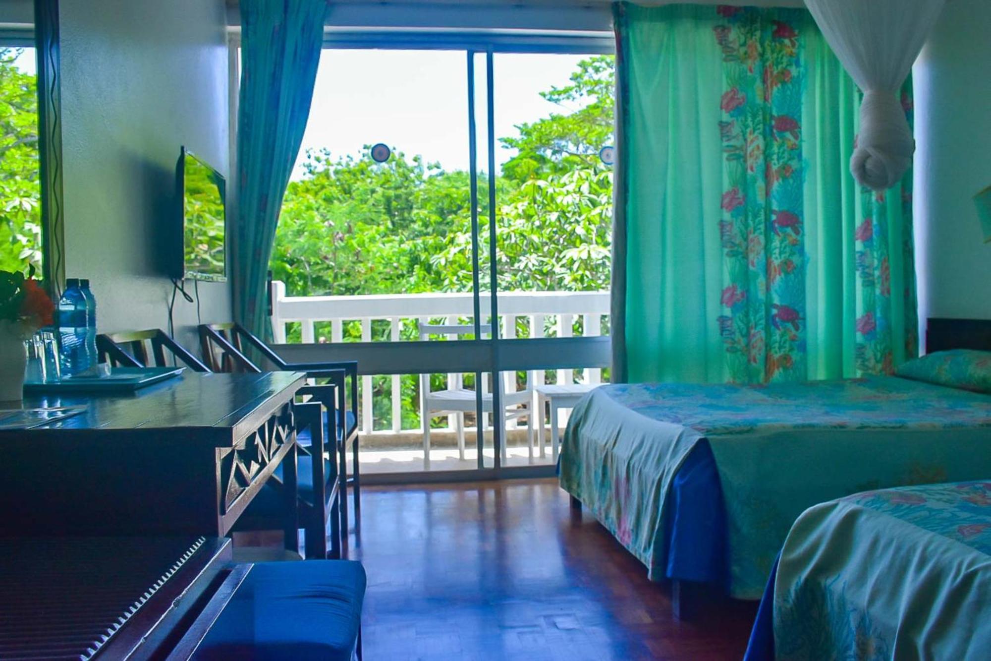Mombasa Beach Hotel Esterno foto